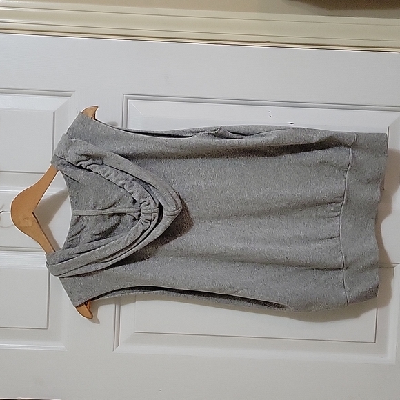 Distressed retro style muscle tee - Picture 2 of 6